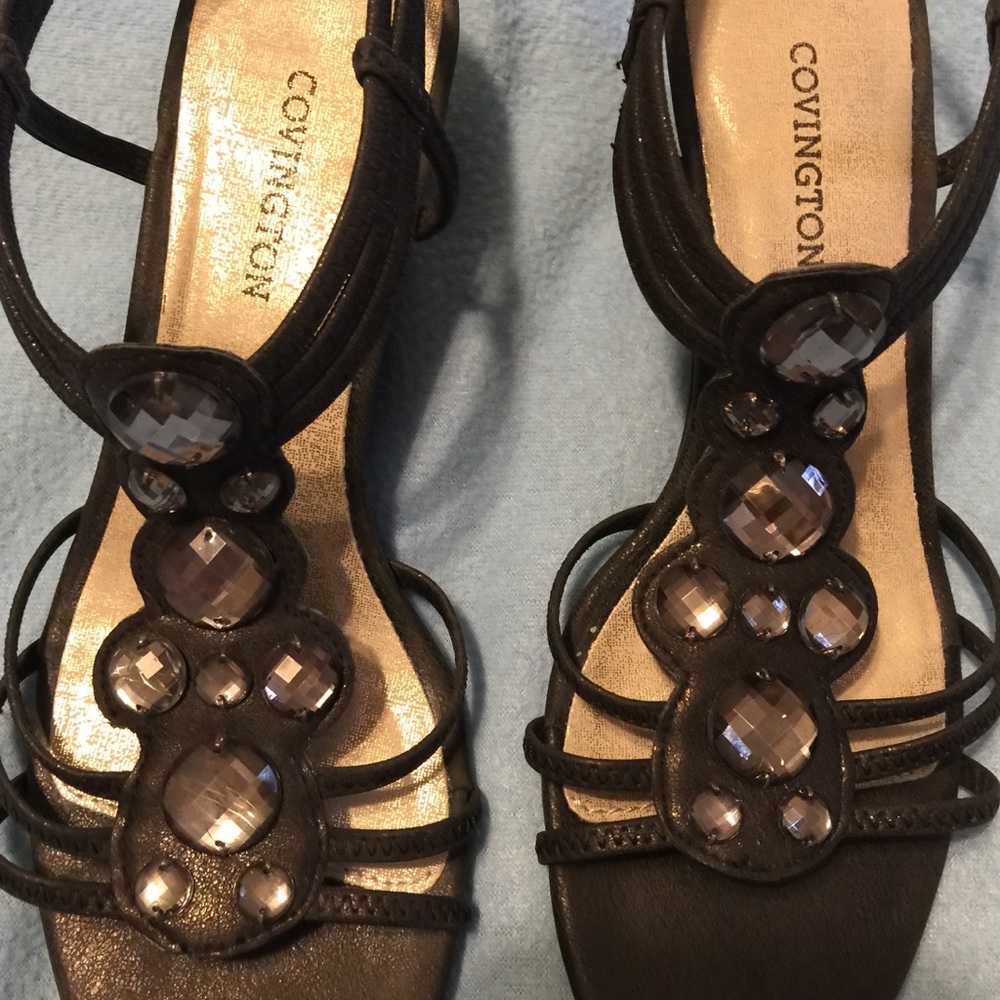 Shoes - Picture 2 of 3